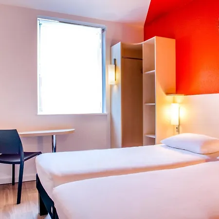 Ibis Budget Cannes Centre Ville-3